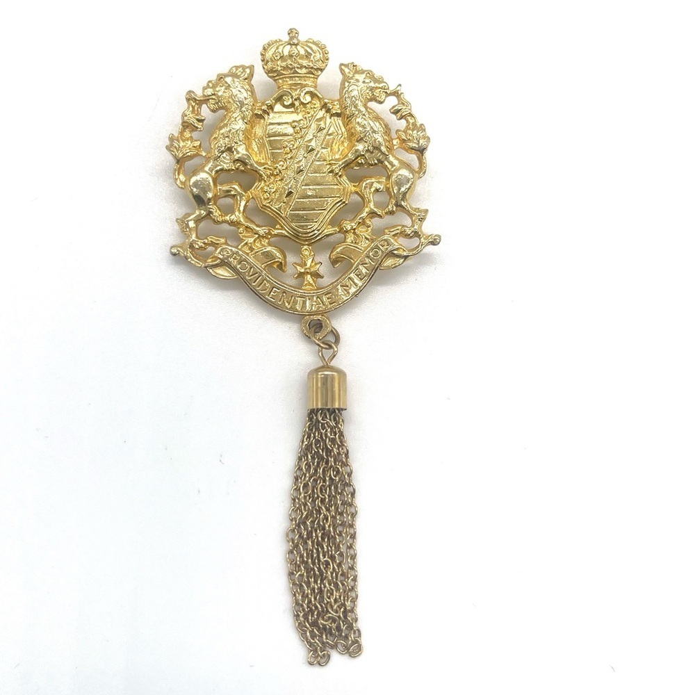 Vintage Rare Providentiae Memorabilia Crown Brooch